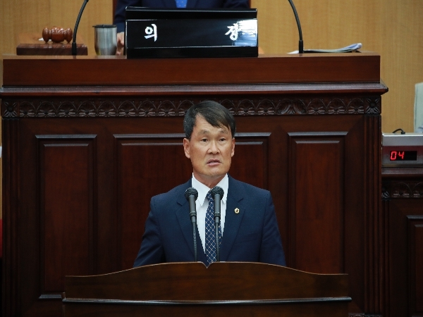 충북도의회 제373회 정례회 5분발언에 나선 이상정 의원. (제공=음성타임즈)