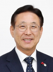 이차영 괴산군수