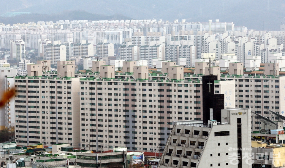 청주시 서원구의 아파트 단지(자료사진) / 충청리뷰 육성준 기자