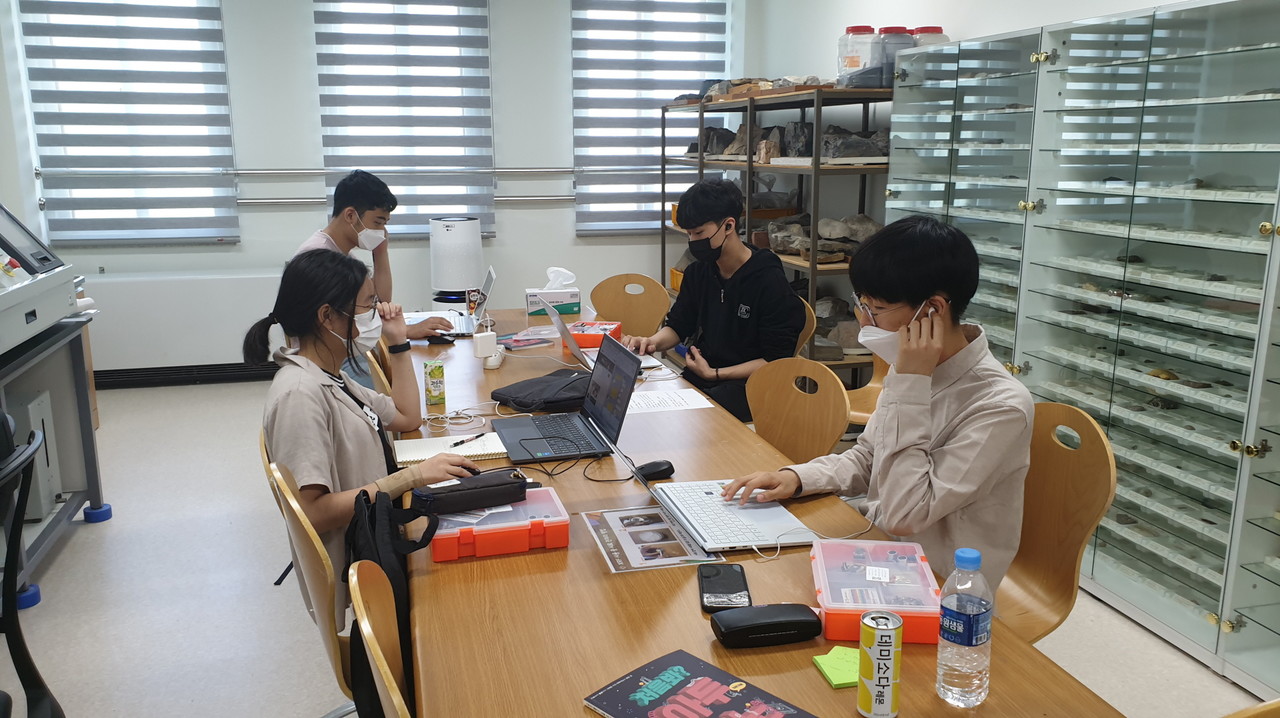 충북과학고 학생들.(충북교육청 제공)