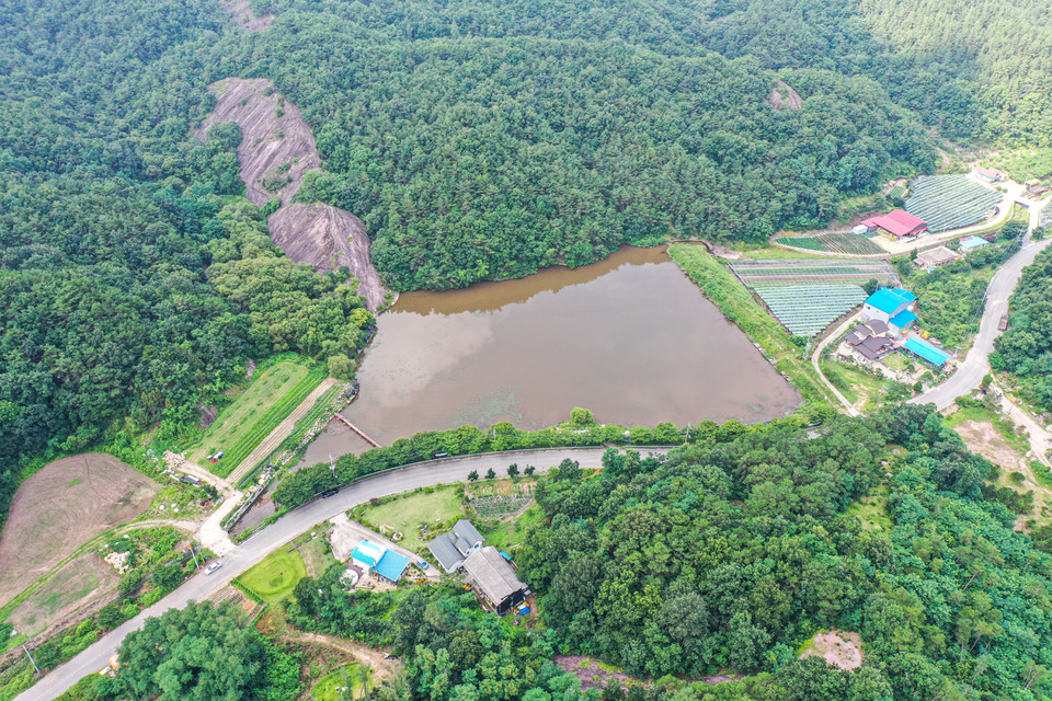 영동군 영동읍 소재 어미실 소류지 / 영동군