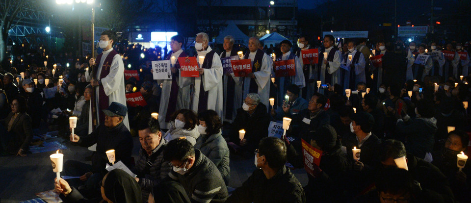 지난달 20일 전주 풍남문광장에서 열린 시국미사.(뉴시스).