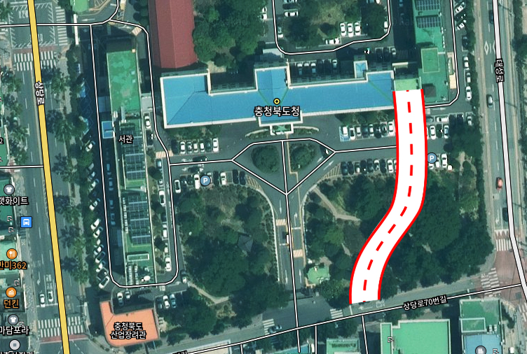 충북도가 도의회에 보고한 중앙광장 조성계획에 따라 신설될 진출입로 예상구역 (디자인=서지혜 기자)