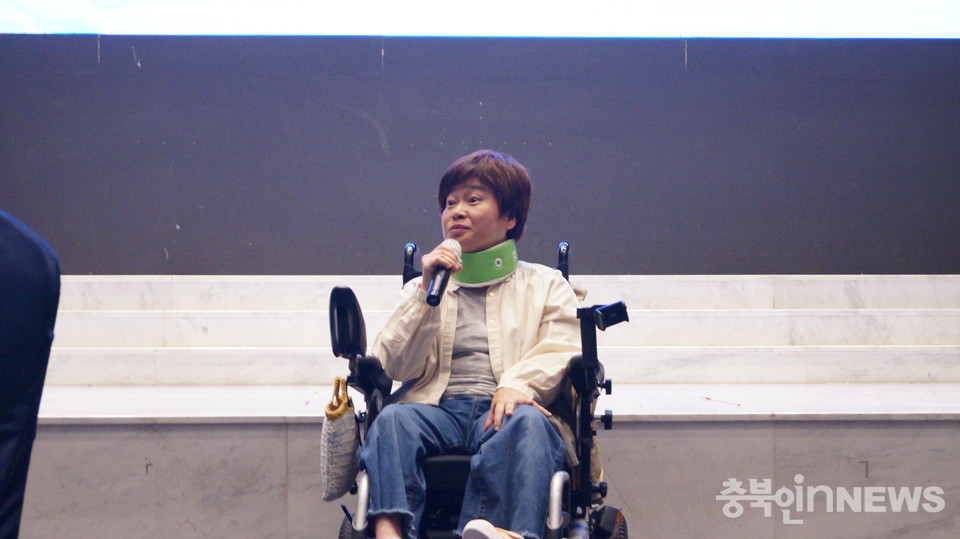 다사리 20주년 창립 기념식에서 권은춘 대표가 인삿말을 전하고 있다. (사진=이종은 기자)