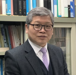 홍성학 전 충북보건과학대학교 전 교수