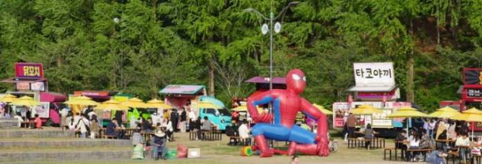 지난 해 4월 진행된 대덕구 물빛축제 당시 운영된 푸드트럭 장면