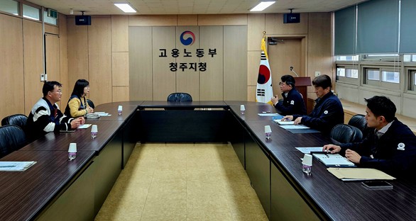 5일 민주노총충북본부(본부장 박옥주)와 고용노동부 청주지청(지청장 연창석), 충주지청(지청장 최경호)은 청주와 충주에서 간담회를 진행했다.